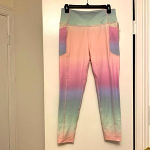 ⭐️NWT⭐️ Victoria’s Secret Rainbow pastel leggings size 12